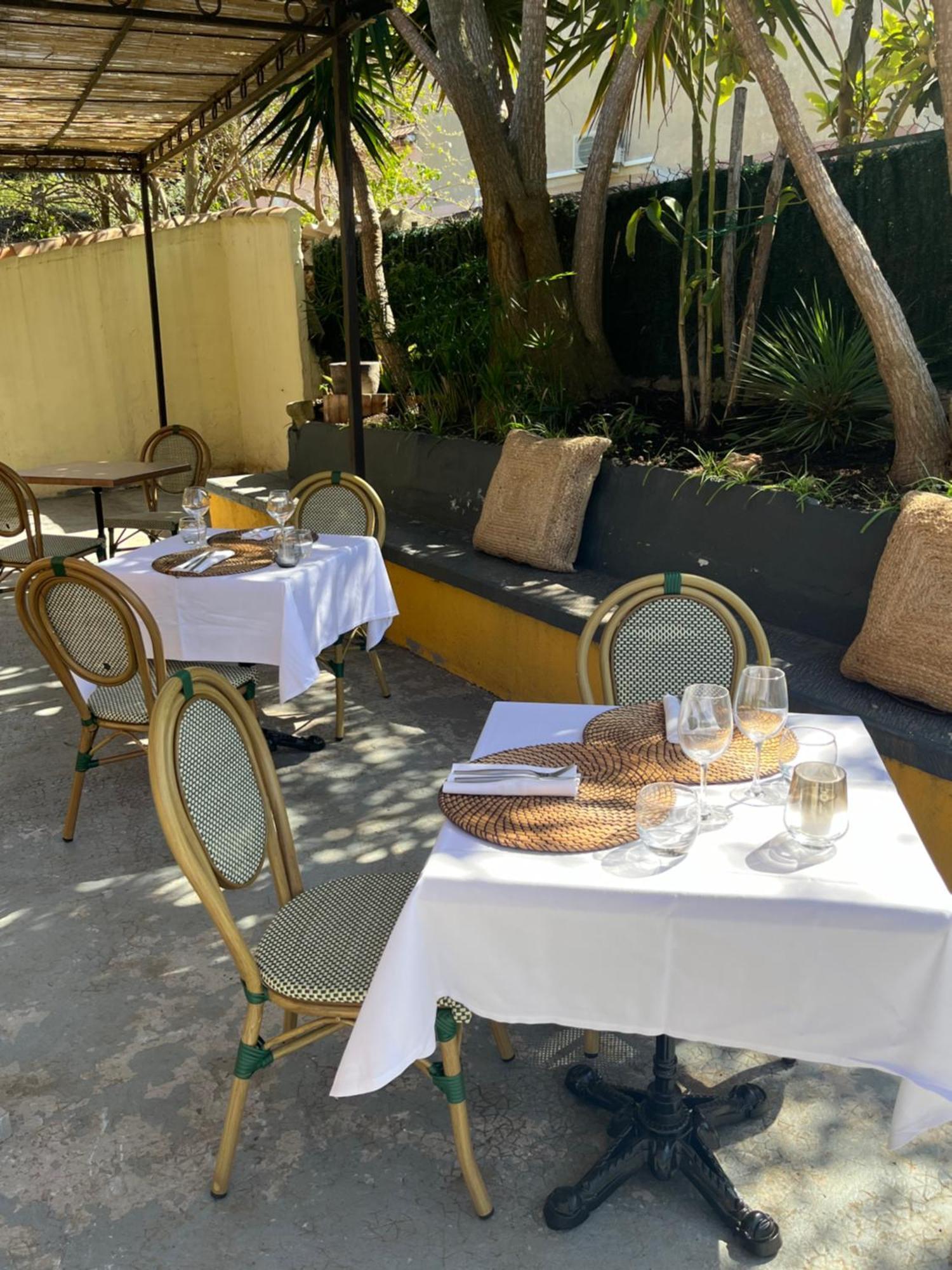 Auberge Sainte Marguerite La Garde  Exterior photo